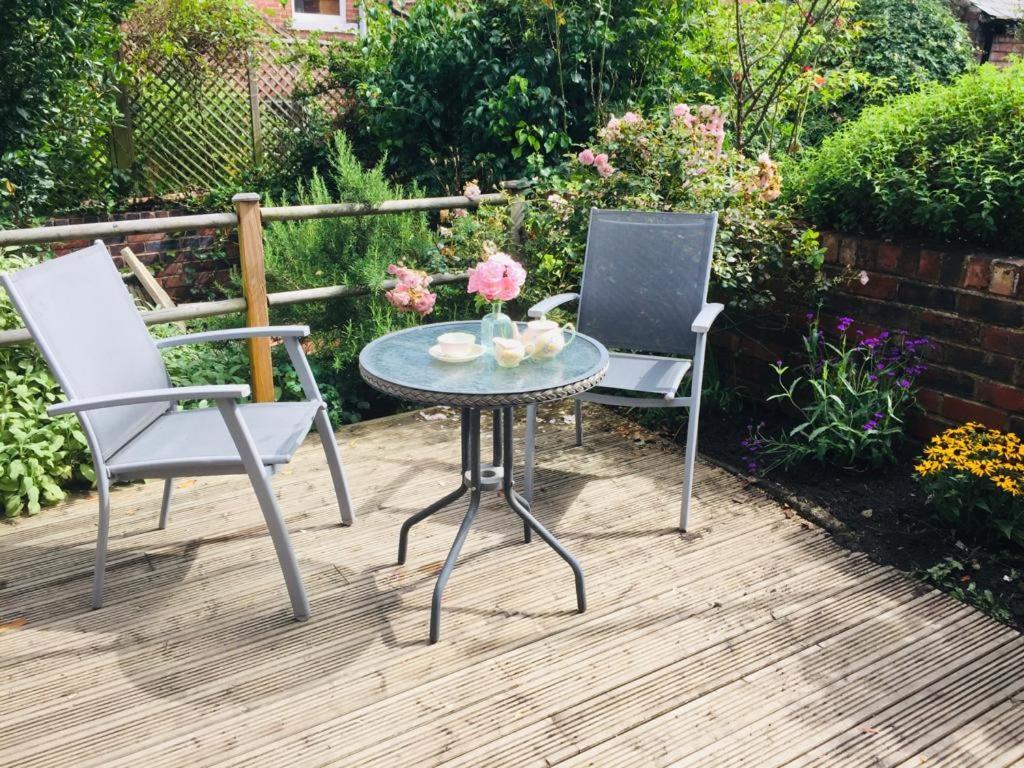 Cosy House With Garden & Parking, Sheffield Villa ภายนอก รูปภาพ