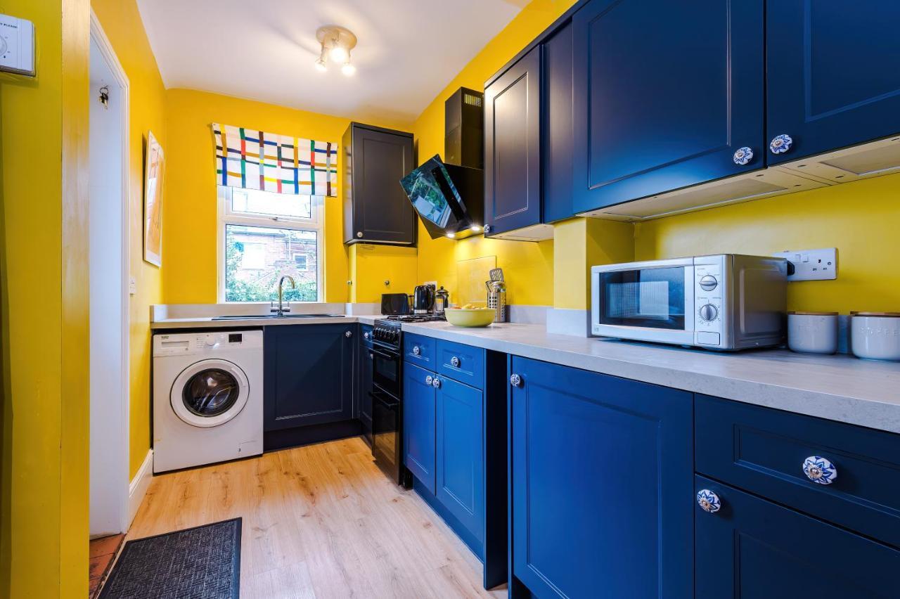 Cosy House With Garden & Parking, Sheffield Villa ภายนอก รูปภาพ