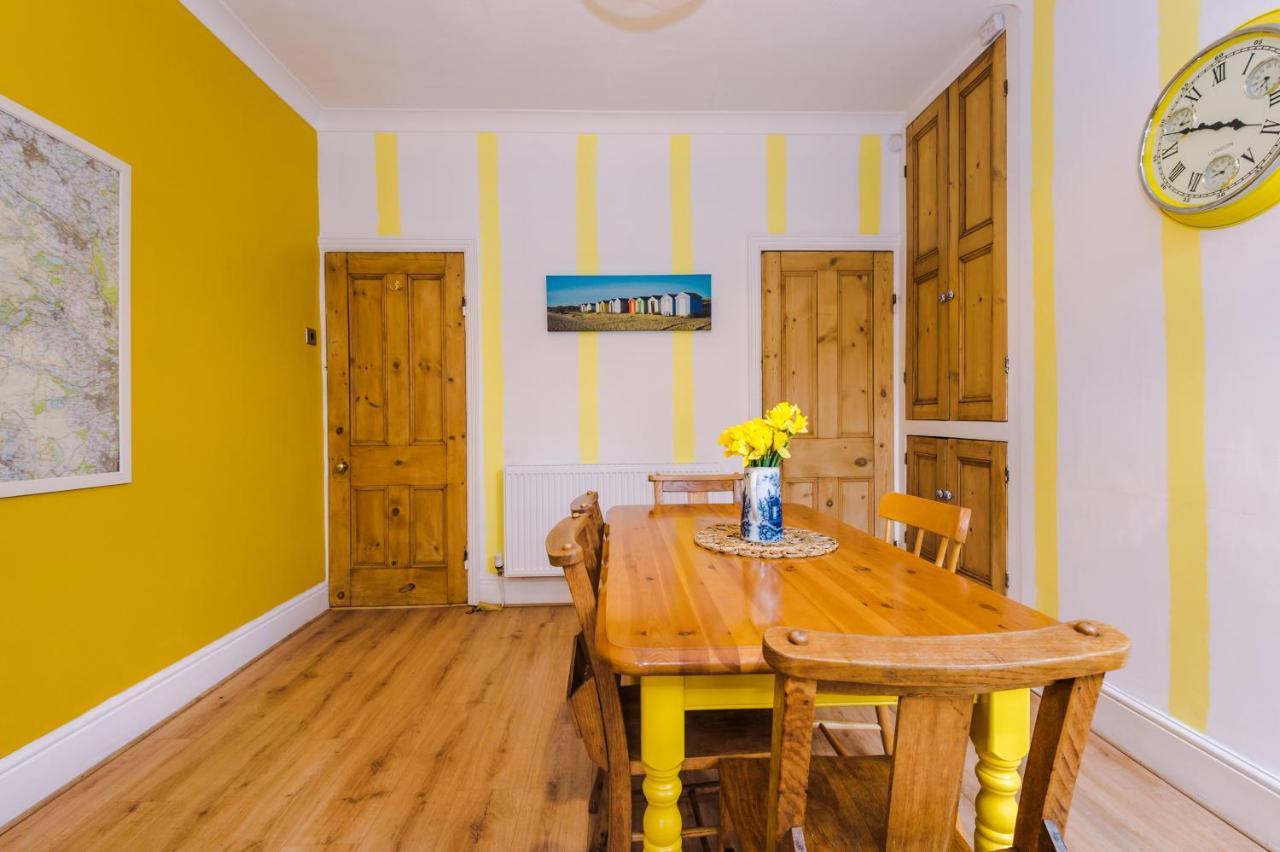Cosy House With Garden & Parking, Sheffield Villa ภายนอก รูปภาพ