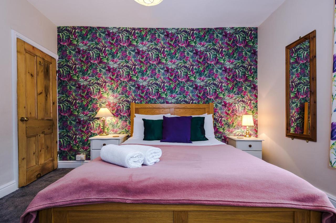 Cosy House With Garden & Parking, Sheffield Villa ภายนอก รูปภาพ